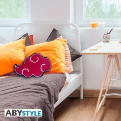 ABYstyle Naruto - Naruto Shippuden - Coussin - Nuage Akatsuki -ABYstyle Magasin 3665361058595 003.jpg